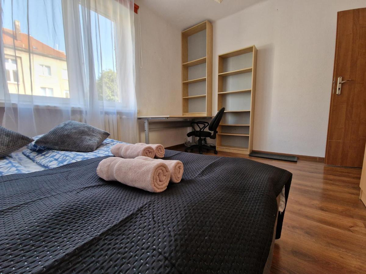 R Mieszkanie Cale Albo Pokoj Bllisko Wszystko Appartement Gdańsk Buitenkant foto