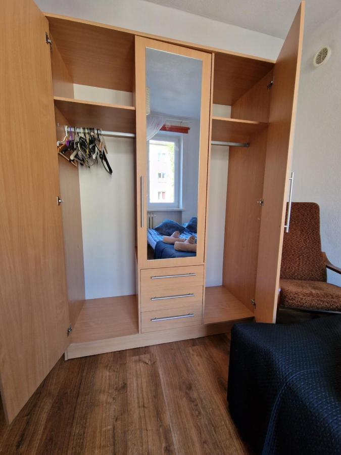 R Mieszkanie Cale Albo Pokoj Bllisko Wszystko Appartement Gdańsk Buitenkant foto
