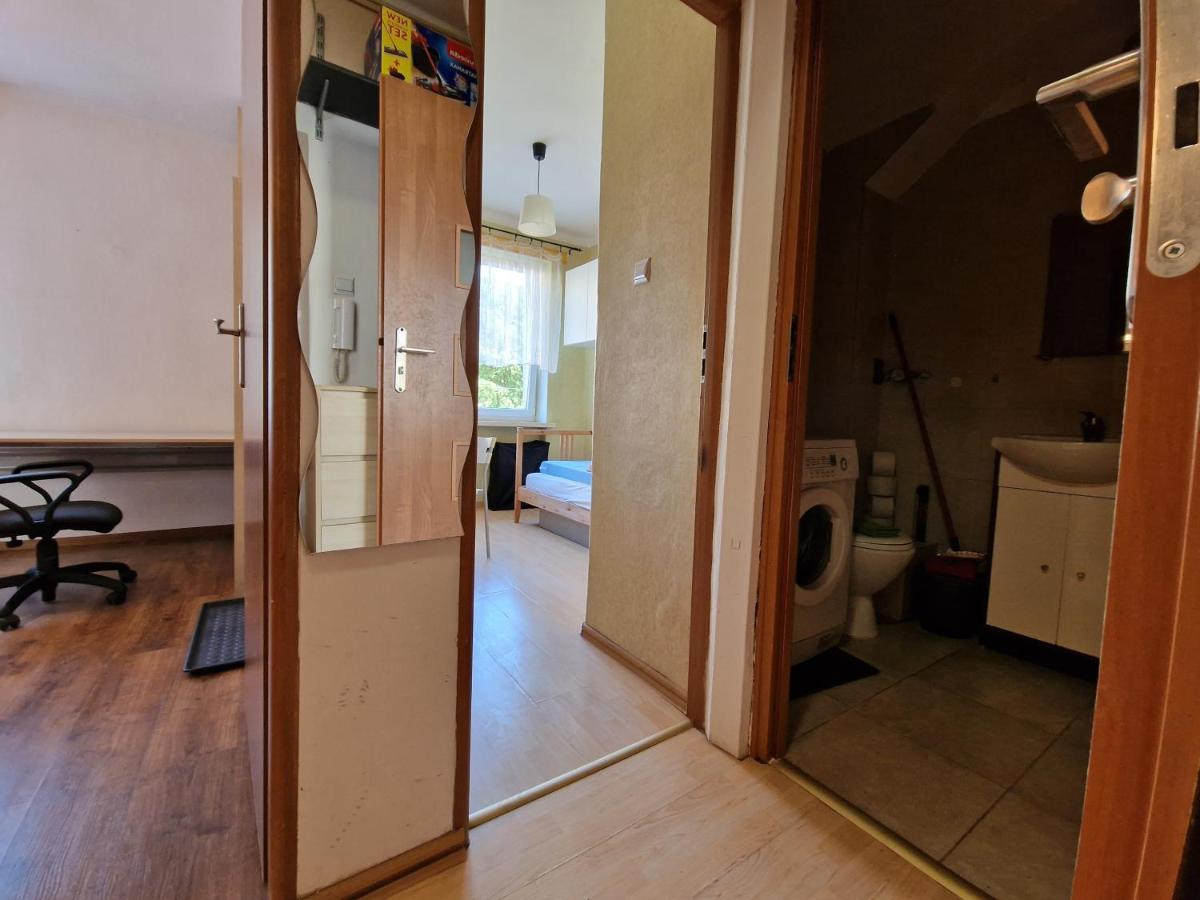 R Mieszkanie Cale Albo Pokoj Bllisko Wszystko Appartement Gdańsk Buitenkant foto